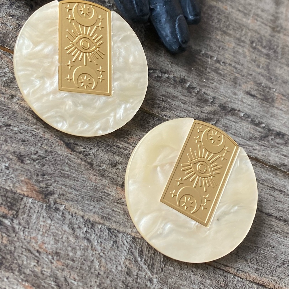 NEW Gold Celestial Disk Statement Earrings - Picture 4 of 7